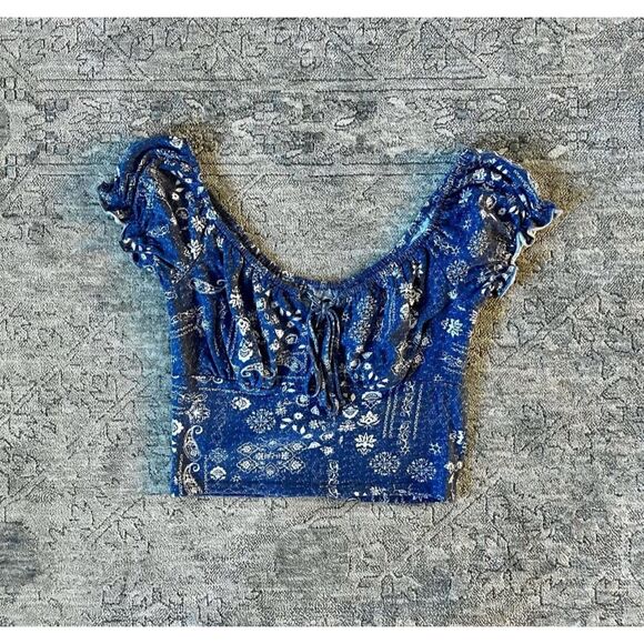 Blue Crop Top Women Floral Pattern Puff Sleeve Tee Size Medium - Picture 2 of 2